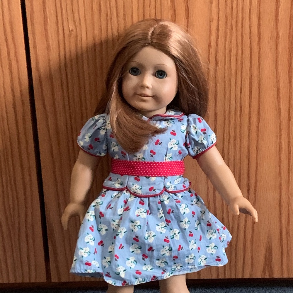 American Girl Doll - Emily (1943)